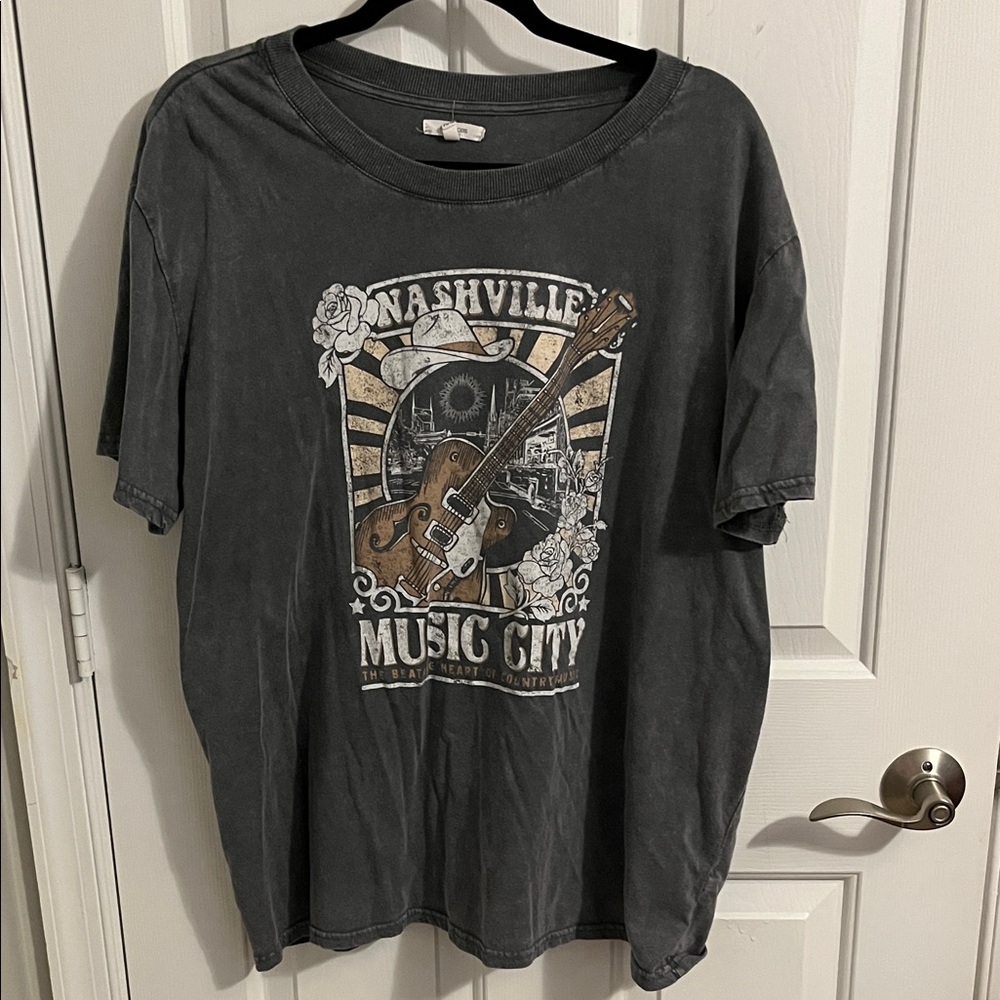 Maurices Nashville Music City Graphic T-Shirt XXL